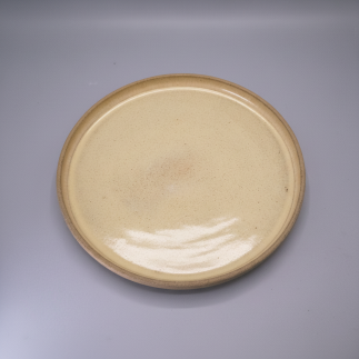 Plato Tendido Artesanal – Colección Viva | Cerámica Amazónica