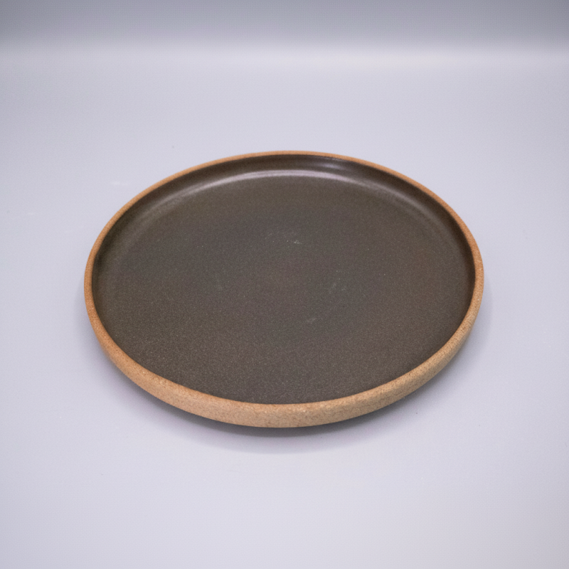 Plato Tendido Artesanal – Colección Viva | Cerámica Amazónica